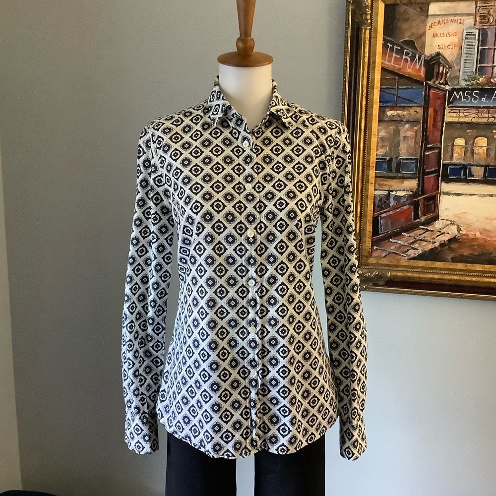 J. Crew Foulard Blue Medallion Perfect Shirt - Picture 3 of 12